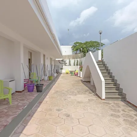 Bilocale A Mancaversa - Apulia * 玛丽娜迪曼卡维萨